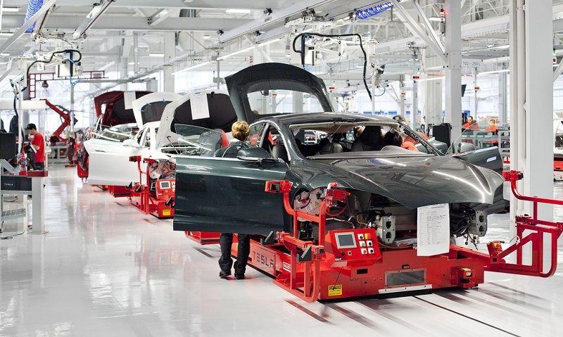 Tesla: la Gigafactory verso nuova rivoluzione nella produzione di auto