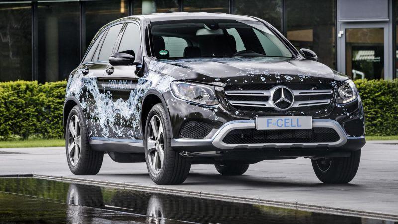 Mercedes GLC F-cell 2018: a Francoforte debutterà il Suv a idrogeno