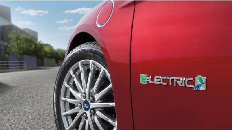 Ford annuncia 14 miliardi di tagli e alleanze strategiche in India e Cina