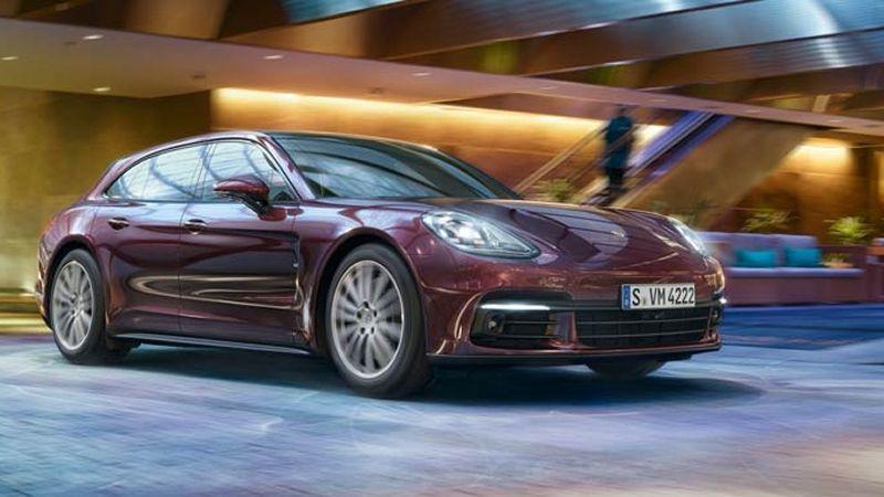 Quanto costa guidare una supercar per un anno? Ecco i dati dell'EPA