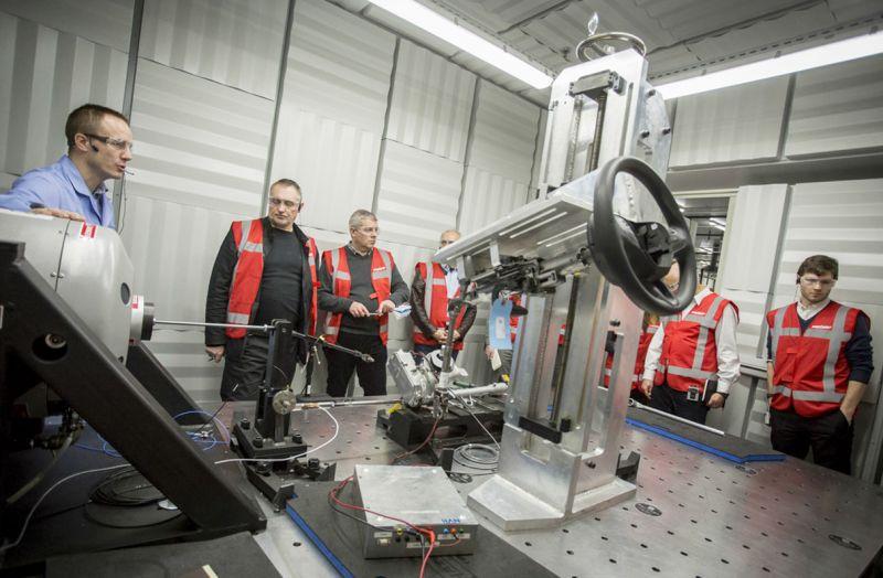 Auto a guida autonoma: i sistemi di sterzo saranno a prova di avaria?
