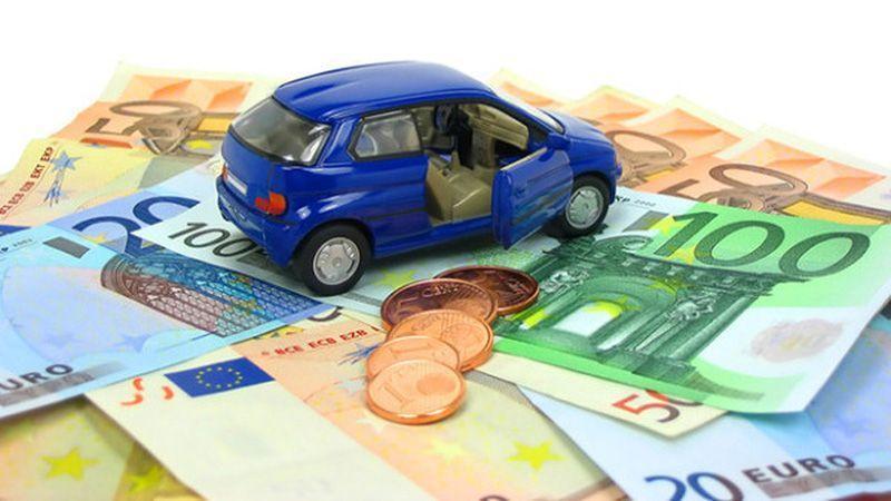 In Italia l'auto costa cara, ai primi posti in Europa