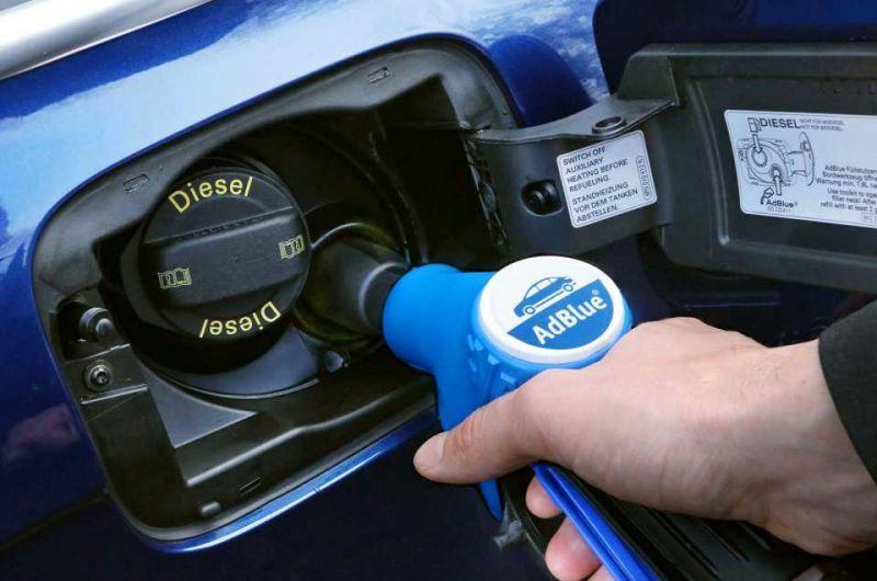 Rabbocco livello AdBlue auto