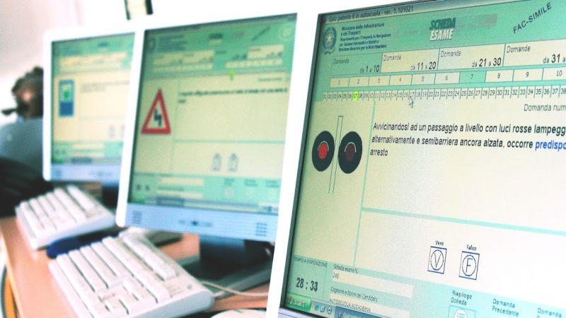 Patente auto: 6 milioni di italiani bocciati all'esame almeno una volta