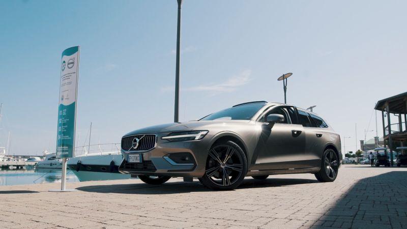 Volvo pulisce il mare dai rifiuti: con il progetto LifeGate addio alla plastica