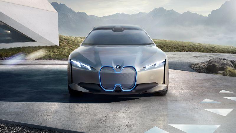 BMW i4, la berlina elettrica che arriverà nel 2021