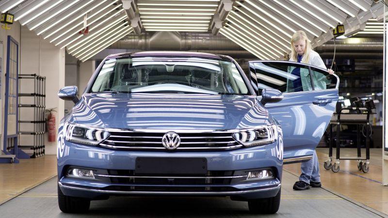 Volkswagen riorganizza le fabbriche per produrre auto elettriche dal 2019