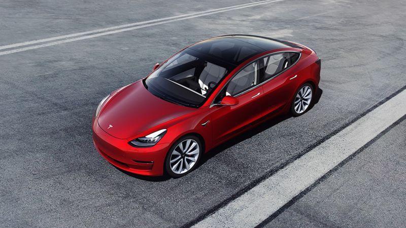 La Tesla Model 3 arriva in Italia, le info su prenotazione e consegna