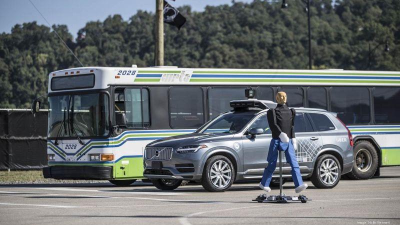 Uber: ripartono i test di guida autonoma ma con 70 prove speciali