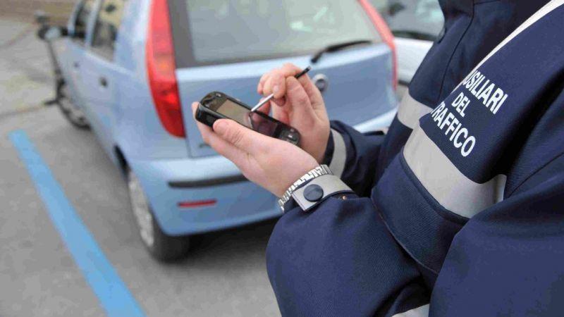 Strisce blu a Milano: dal 15 gennaio 2019 parcometri e app obbligatori