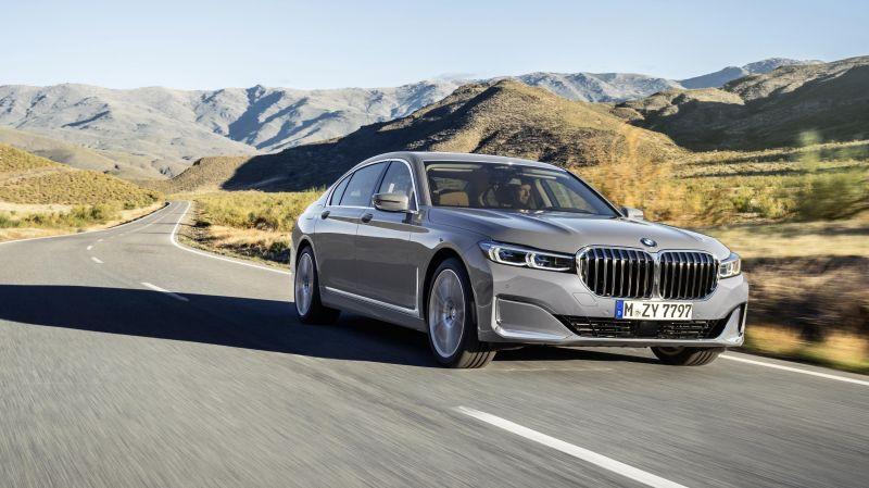 BMW presenta la Serie 7 2019 ed eleva il concetto di guida assistita