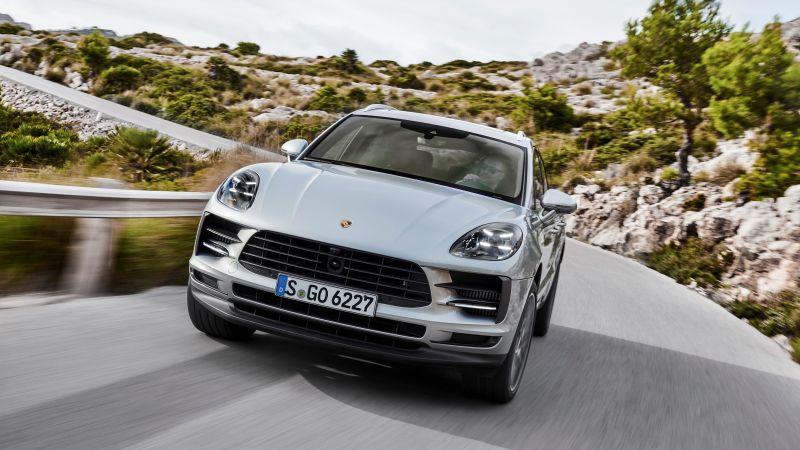 Porsche Macan elettrica, le novità a batterie fino al 2025