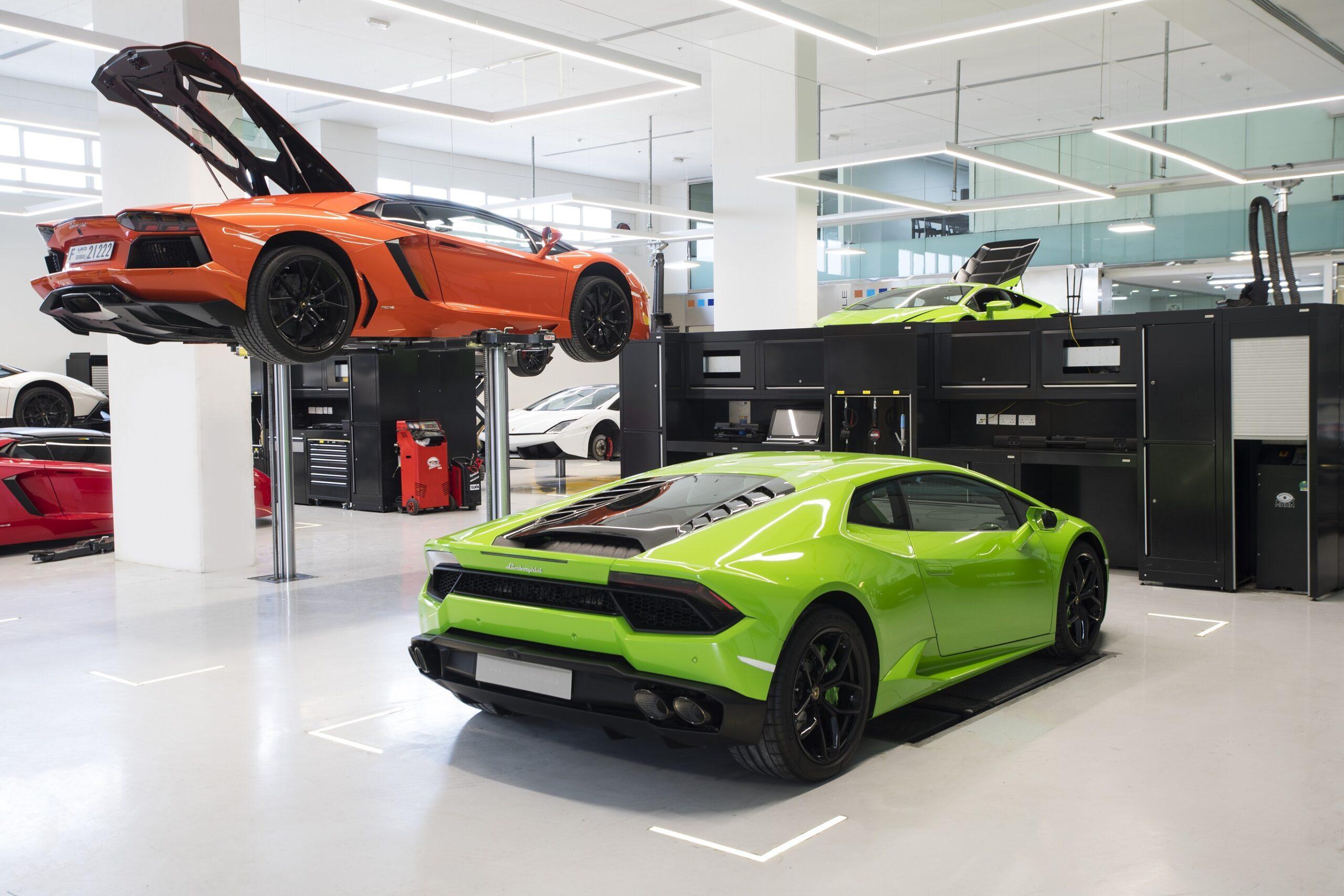 Supercar maintenance: how much does it cost?  We have the official data