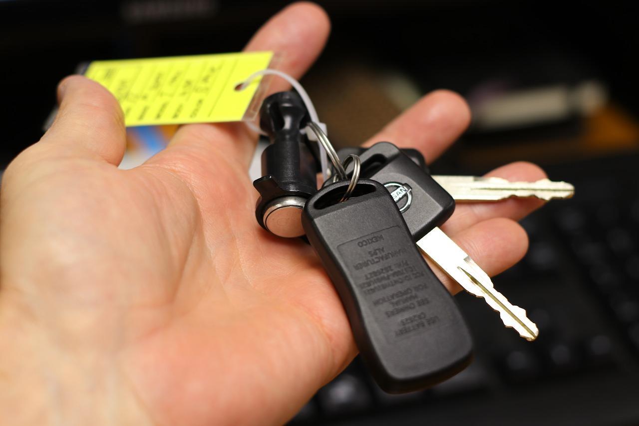 Comprare un'auto senza avere la patente