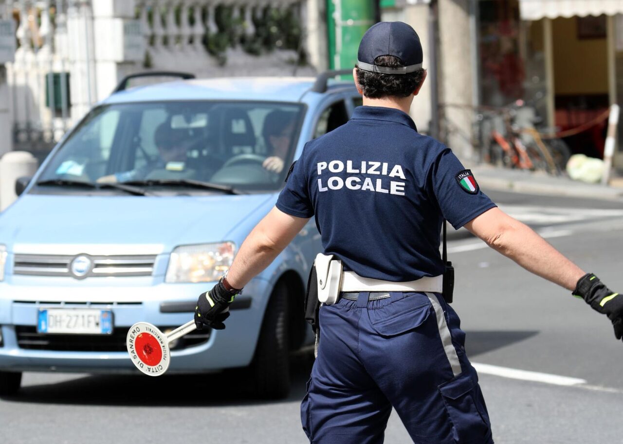 Ddl Sicurezza: sanzioni più severe per chi forza un posto di blocco