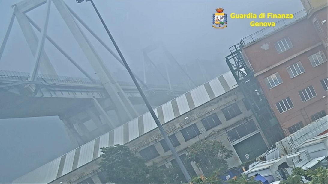 Ponte Morandi: il video segretato che mostra la verità sul crollo