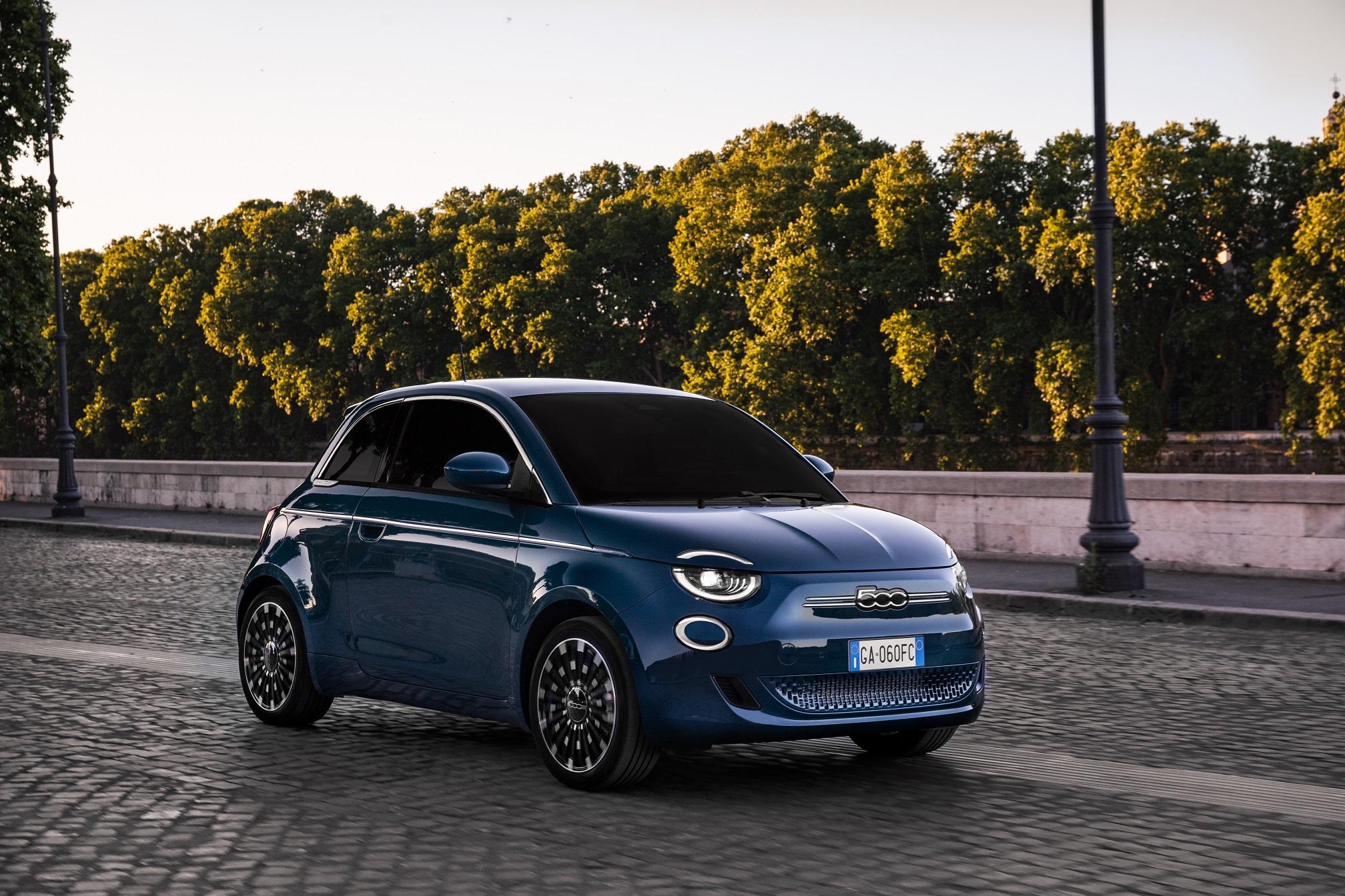 Fiat Nuova 500: l’elettrica vince il Red Dot Award 2020