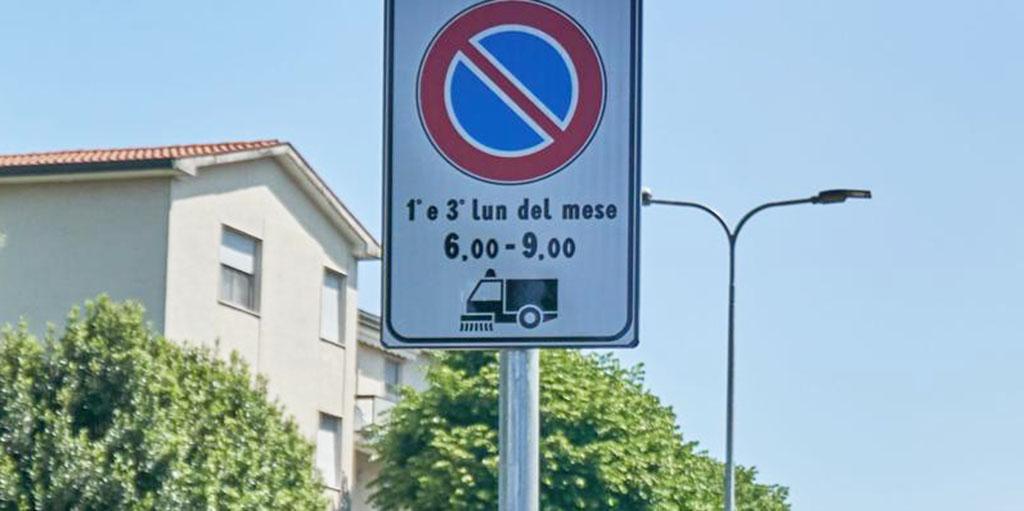Pulizia strade Firenze: orari divieti