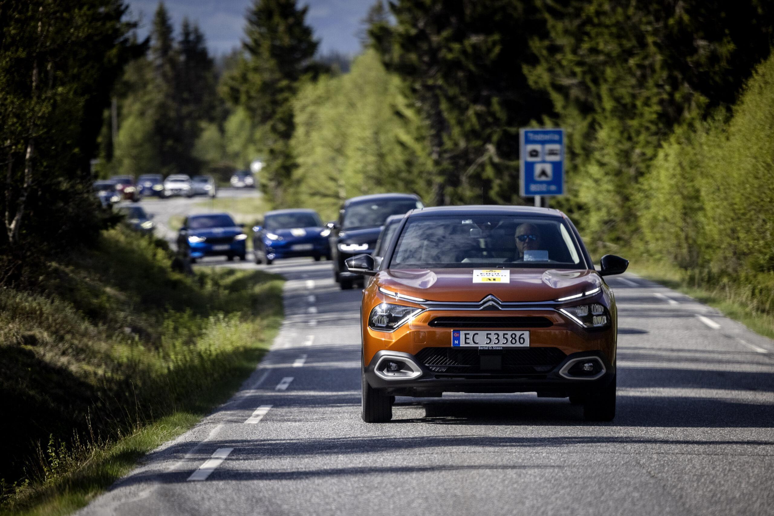 Auto elettriche con più autonomia: 21 modelli nel test 2021