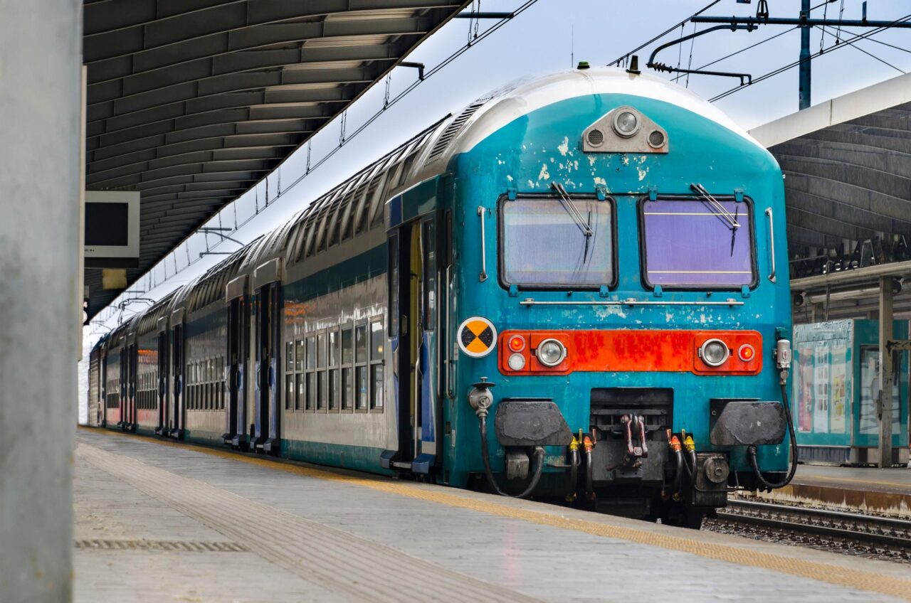 Sciopero 16 dicembre 2021 treni e trasporti: gli orari garantiti