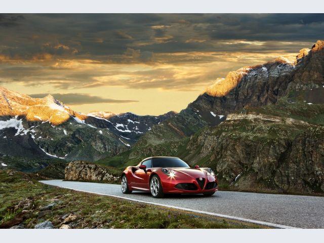 Alfa Romeo 4C anteriore