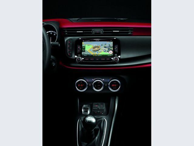 Alfa Romeo Giulietta 2014 UConnect