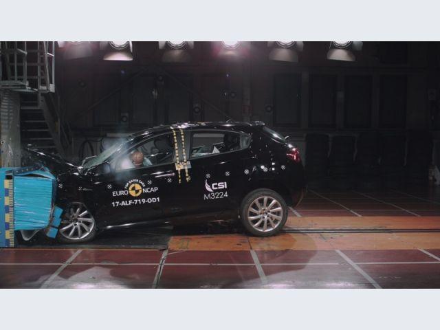 Alfa Romeo Giulietta – Crash test Euro NCAP – crash test offset