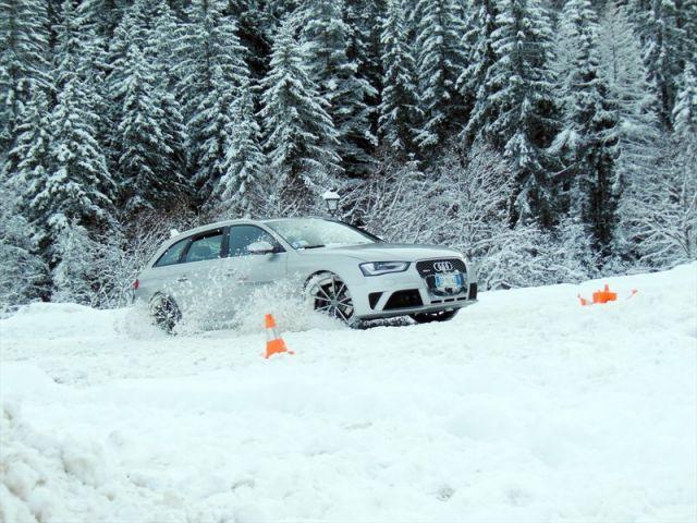 Corso di guida sicura su neve e ghiaccio Audi Quattro Experience