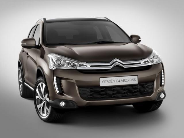 Citroen C4 Aircross anteriore laterale