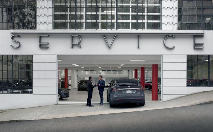 diventare-autoriparatori-tesla-2_