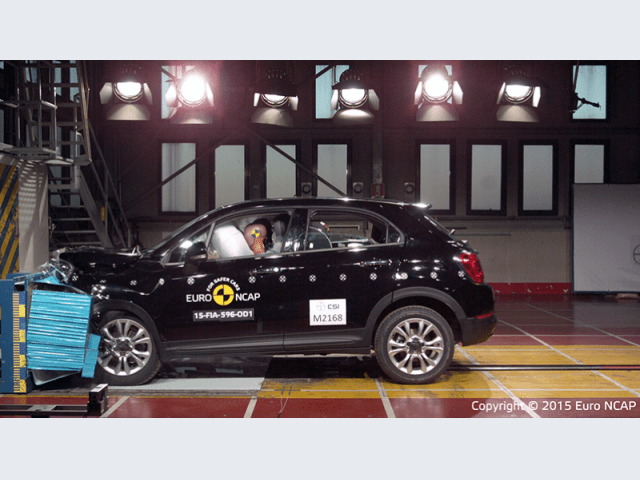 Fiat 500X – Crash test offset