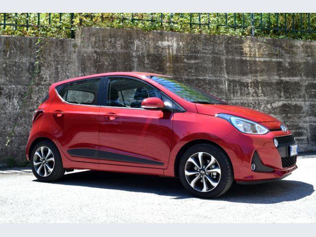 Hyundai-i10-di-profilo