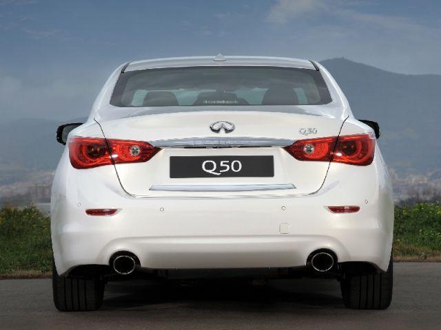 Infiniti Q50 1