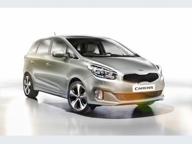 Kia Carens(1)