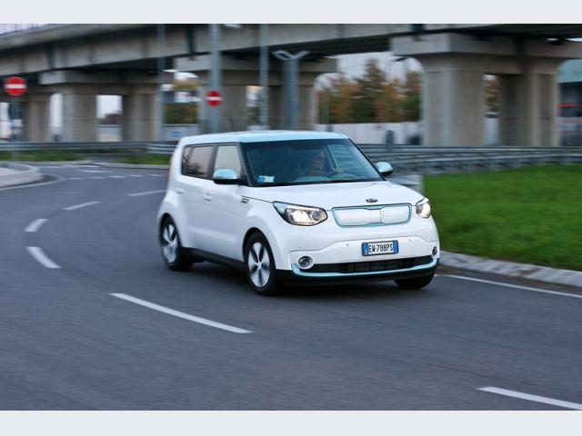 Kia Soul EV ECO-electric 04