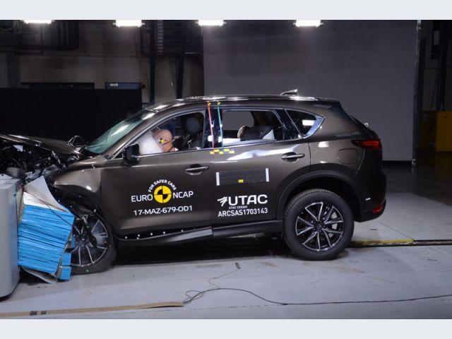 Mazda CX-5 – Crash test Euro NCAP – crash test offset