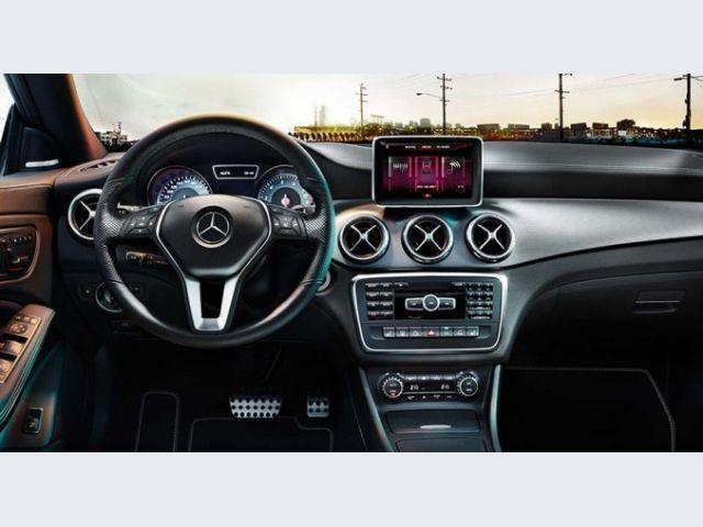 Mercedes CLA(1)