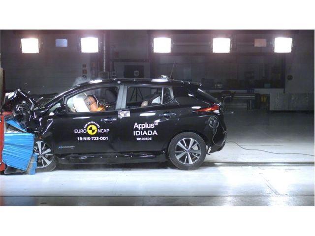 Nissan LEAF – Crash test Euro NCAP – Crash test offset