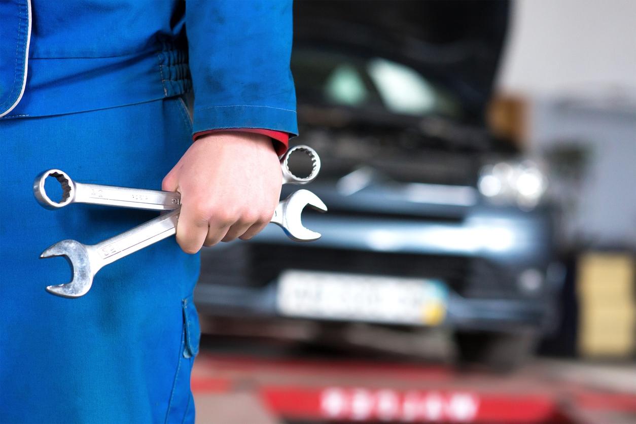 Abilitazione CEI 11-27: riparare in sicurezza auto elettriche e ibride