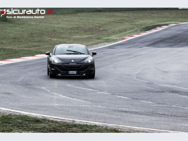 Peugeot RCZ anteriore