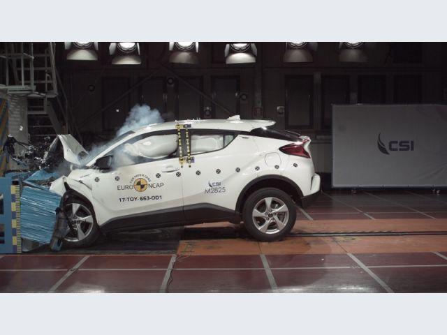 Toyota CH-R – Crash test Euro NCAP – Crash test frontale offset
