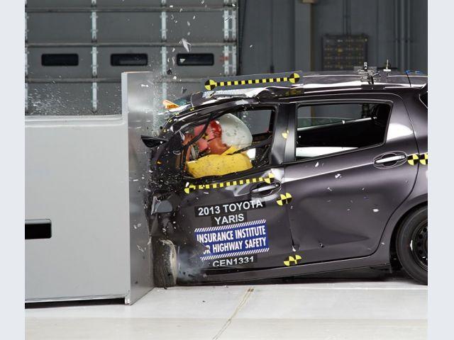 Toyota Yaris – Impatto small overlap