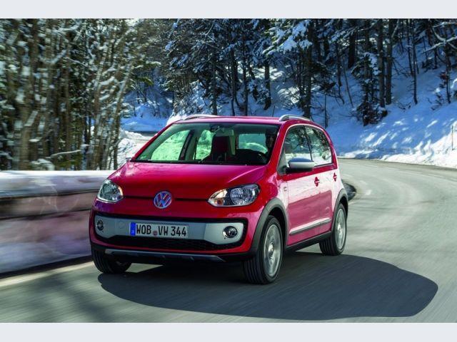 Volkswagen Cross up! frontale 2