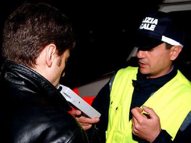 Cassazione: etilometro senza avvocato? Parola alle Sezioni Unite