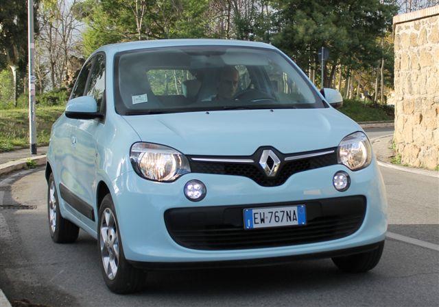 Nuova Renault Twingo: prova su strada approfondita
