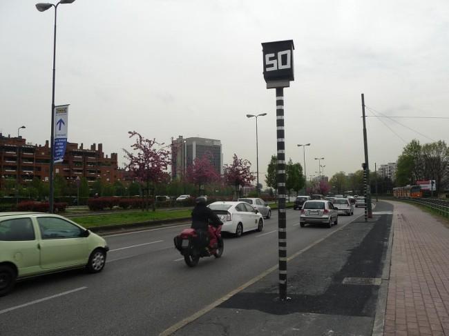 Autovelox Milano, multe tardive: il Comune deve pagare!