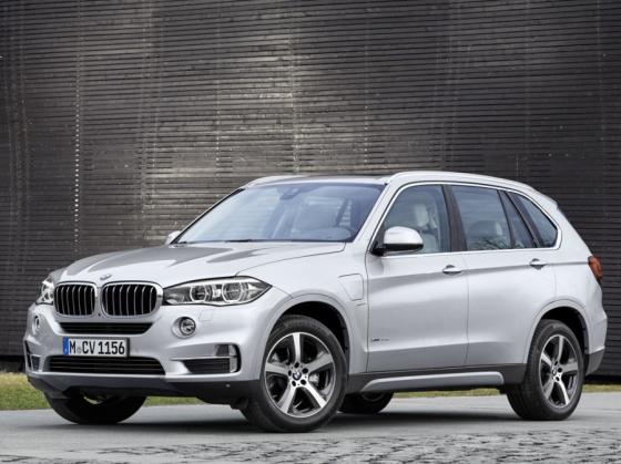 X5 xDrive 40e, la prima ibrida plug-in BMW è un SUV