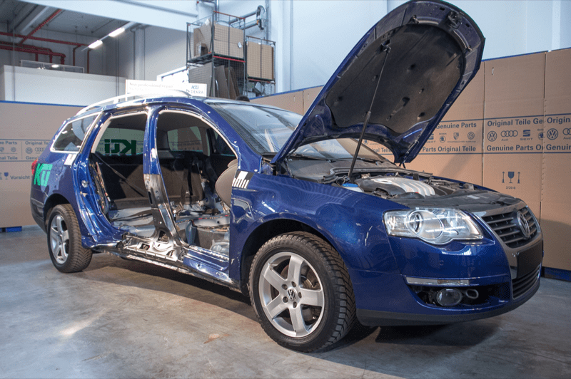 [VIDEO] Quanto è sicura un'auto riparata in economia dopo un incidente? Il crash test