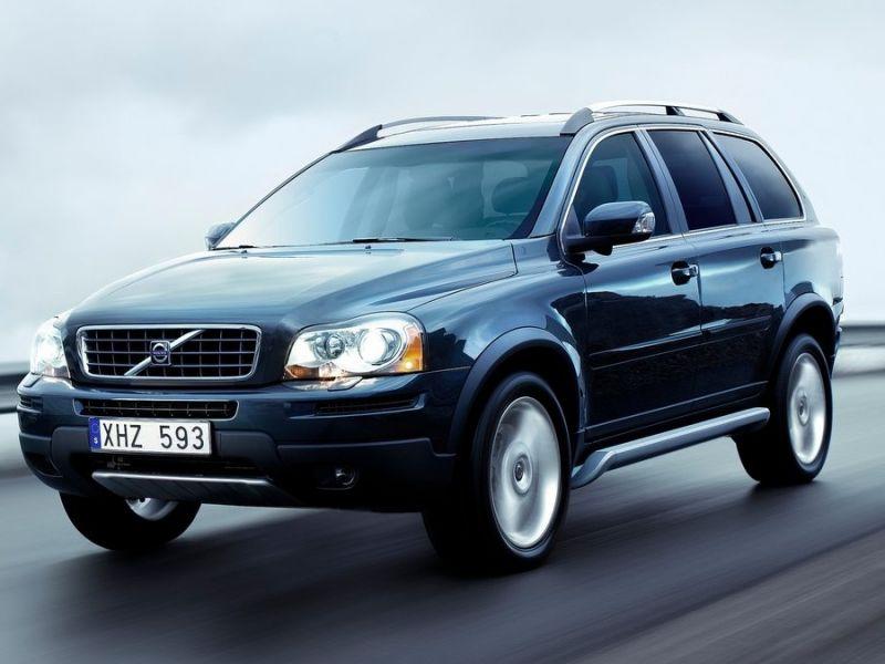 Volvo richiama la XC90: noie tra servosterzo e ventola motore