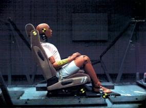 Allarme crash test: i manichini usati dalla Peugeot non sono adatti